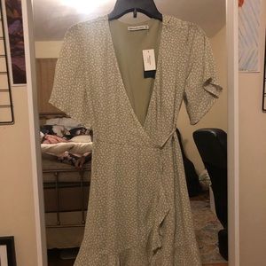 Light Sage Green Dress Abercrombie